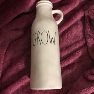 Grow flower pot Rae Dunn